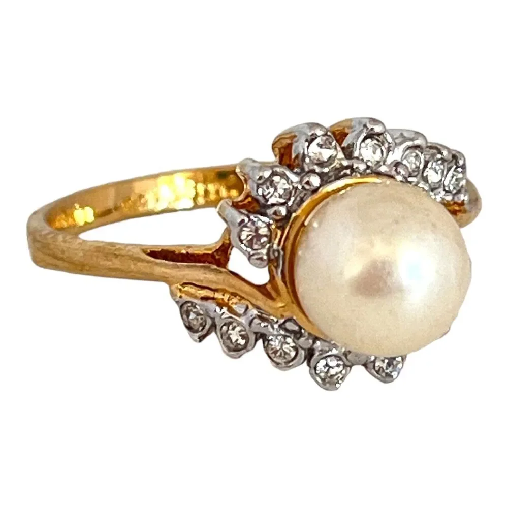 Vintage 1980s ESPO Joseph Esposito Pearl Halo Ring Crystal Accent Gold Tone - 5Z